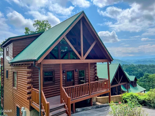 2251 Upper Middle Creek Rd Unit 18, Sevierville, TN 37876