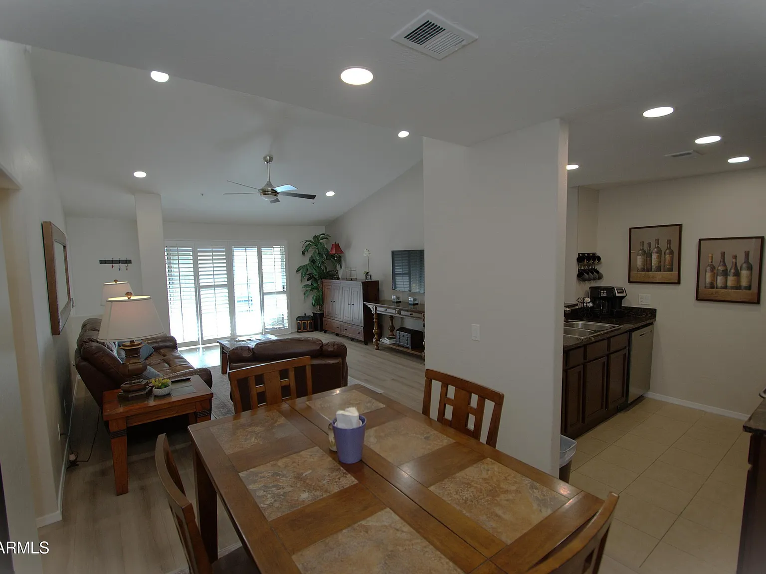 2 bed, 2.0 bath, 1029 sqft, $1,900 — Photo 4