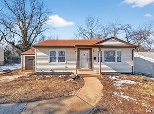 2506 Shannonaire Dr, Saint Louis, MO 63136