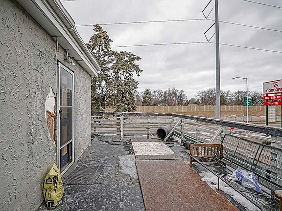 4th image of 4265 W Beltline Hwy