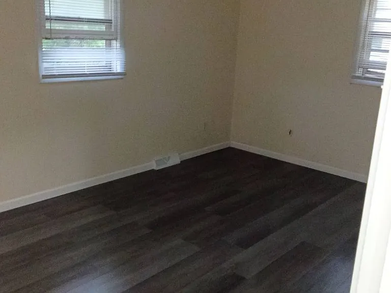 9517 W Bradley Rd — Photo 7