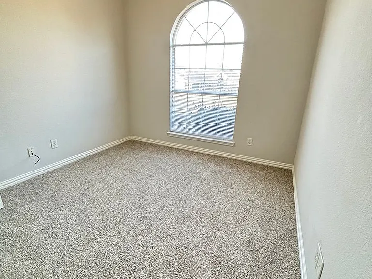 2601 Coffey Dr — Photo 19