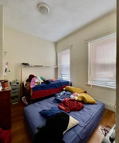 112 Queensberry St #2 — Photo 3