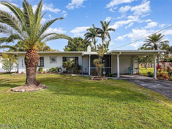 3rd image of 4464 E Riverside Dr