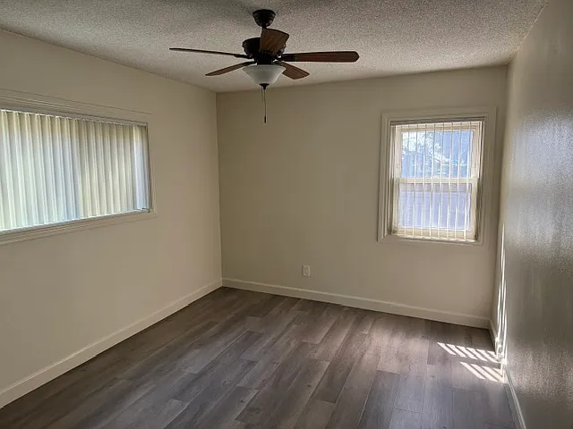 11240 Pangborn Ave #6 — Photo 9