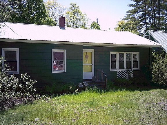 3rd image of 79 Buckfield Road