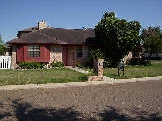 1st image of 725 Hunter Dr