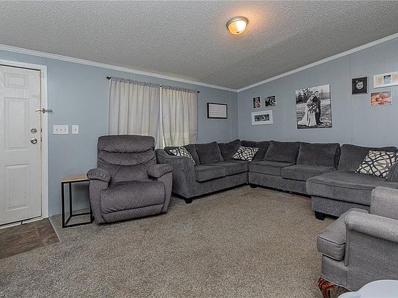 5th image of 245 Rolling Meadows Dr
