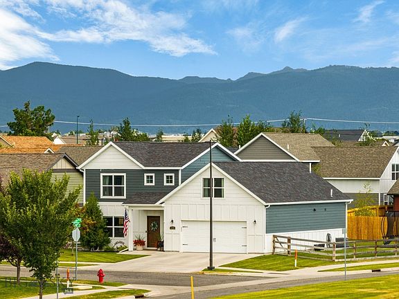 4th image of 4490 Ethan Way
