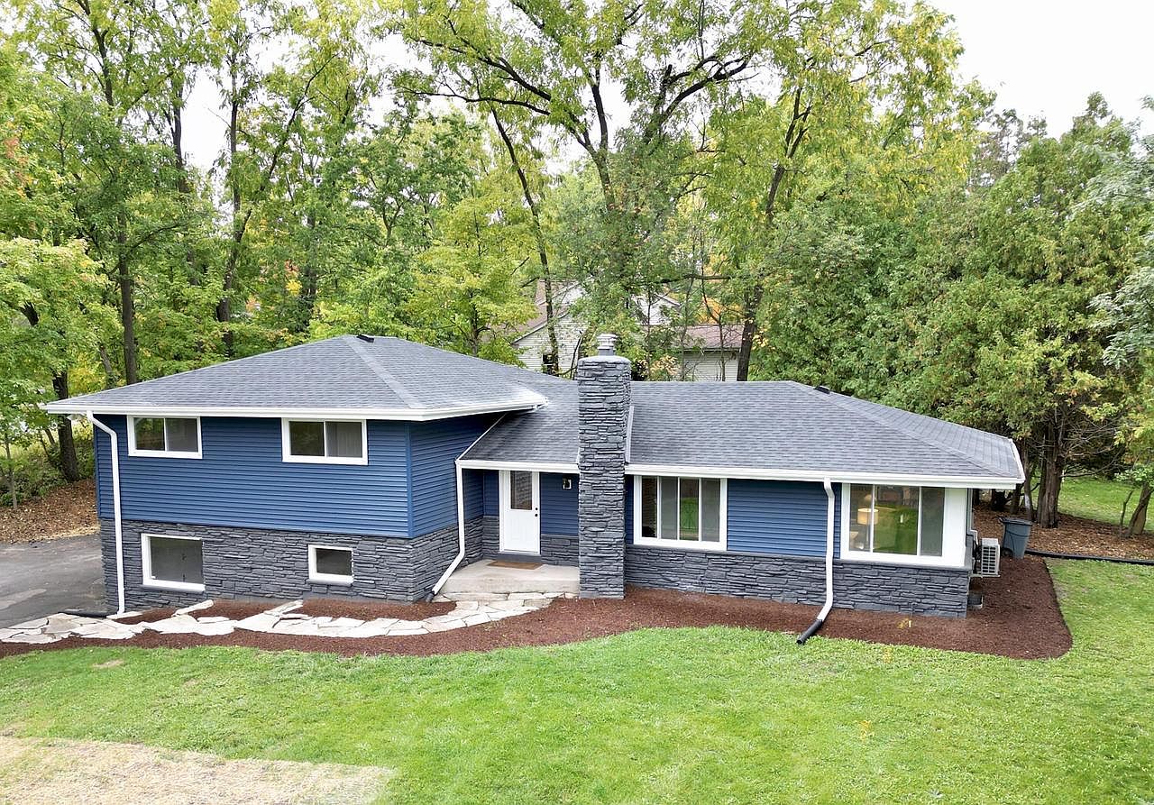 17900 Bermuda BOULEVARD UNIT Uppr, Brookfield, WI 53045 Zillow
