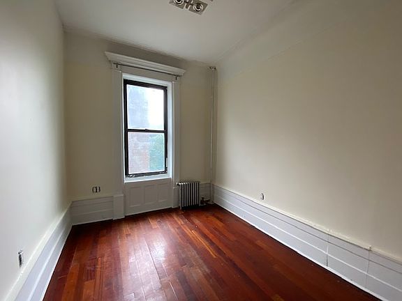 3rd image of 499 Washington Ave #3CC