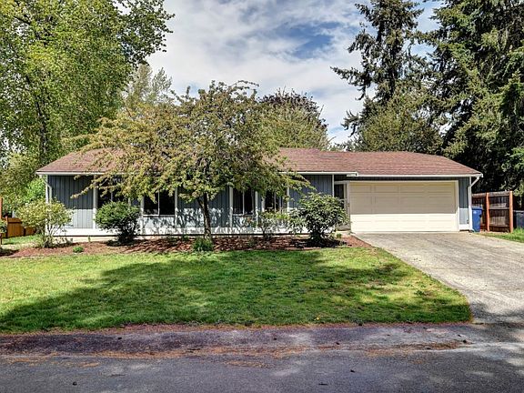 2nd image of 2023 142nd Pl NE