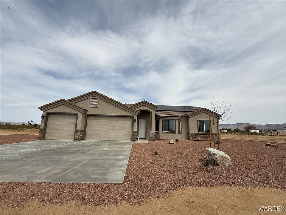 1st image of 5555 W Chino Drive