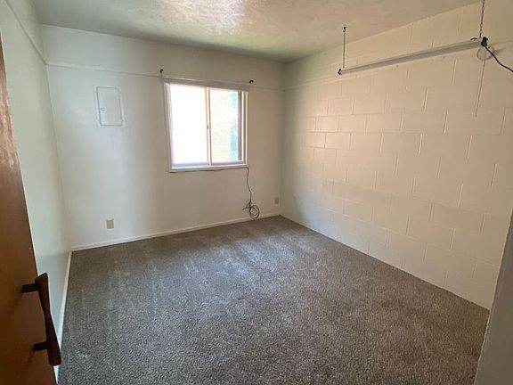 4th image of 700 S 17th St #12