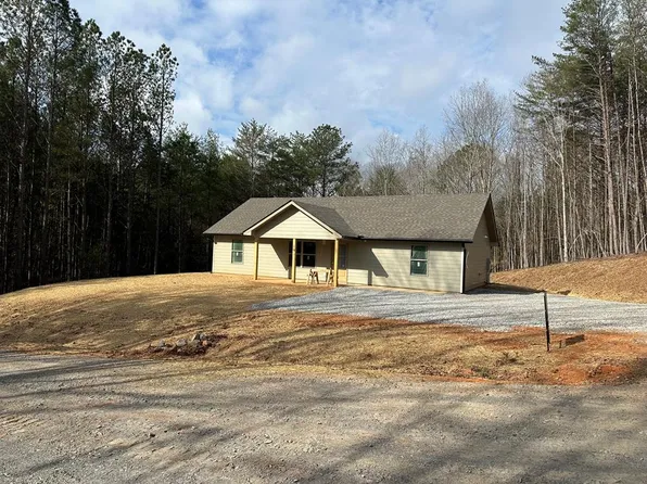 176 Tuscany Dr, Ellijay, GA 30540