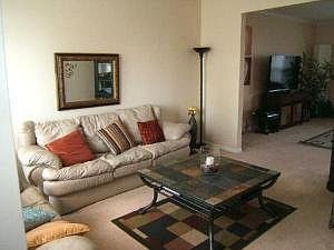 5th image of 768 Summerhill Dr