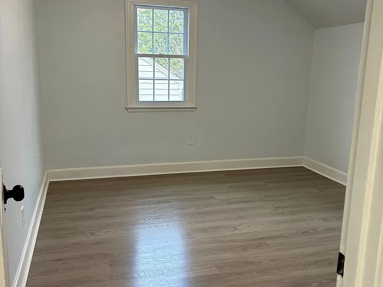 7 Crestwood Pl — Photo 36