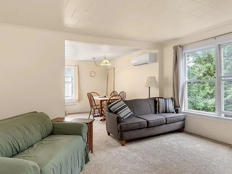 11 Beach Ave — Photo 12