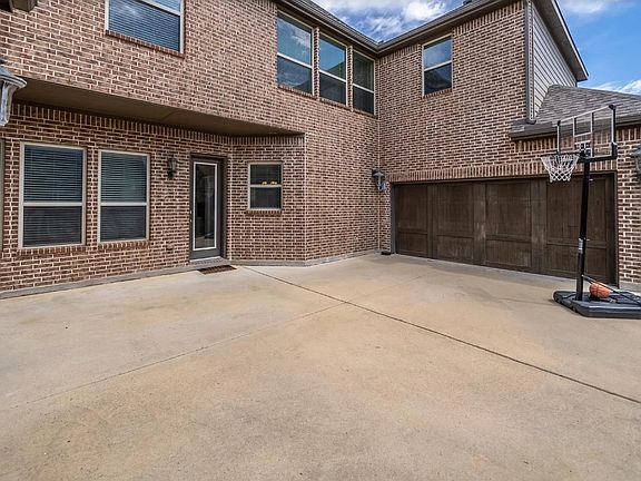 5th image of 3509 Havasu Ln