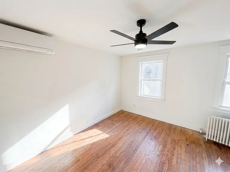 1835 Corcoran St NE — Photo 5
