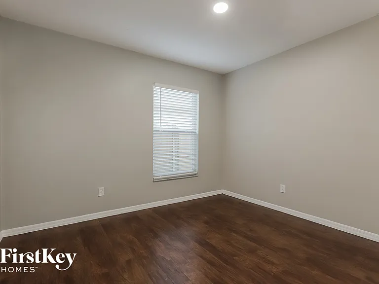 1823 Coyote Pl — Photo 11
