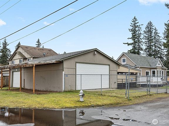 2nd image of 102 180th Street S