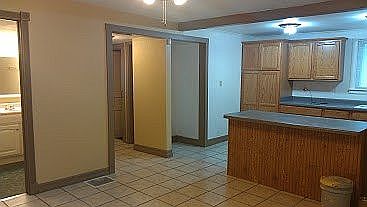 2nd image of 27 Randolph St