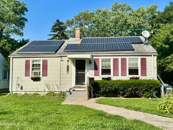 330 Connecticut Ave, Pittsfield, MA 01201