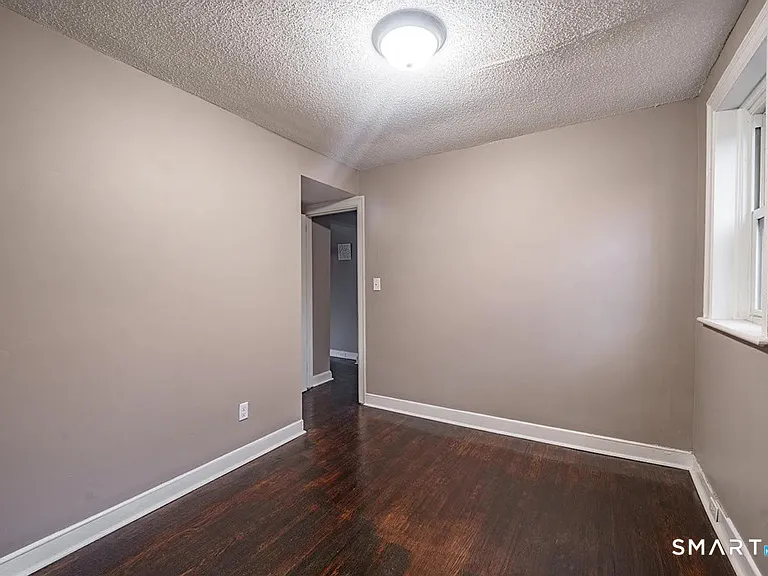 73 Silver St — Photo 21