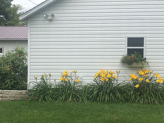 View of unattached garage