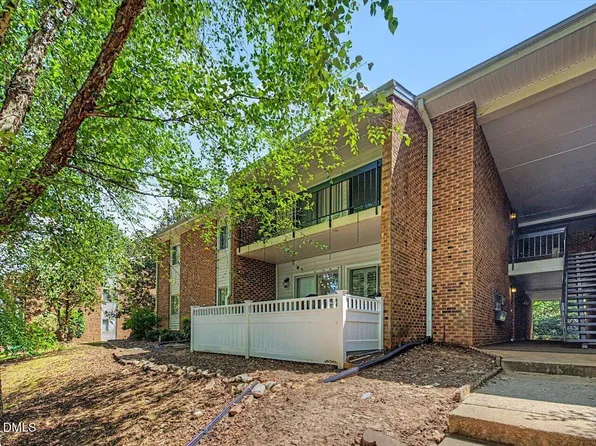 4507 Edwards Mill Rd APT A, Raleigh, NC 27612