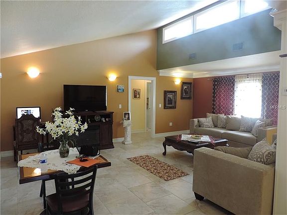 4th image of 3743 Woodmont Dr