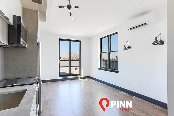 Rented by Pinn Realty | media 22