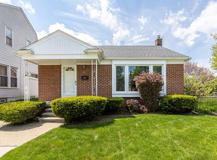 7190 Winona Ave, Allen Park, MI 48101