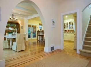 361 Santa Clara Ave, Oakland, CA 94610