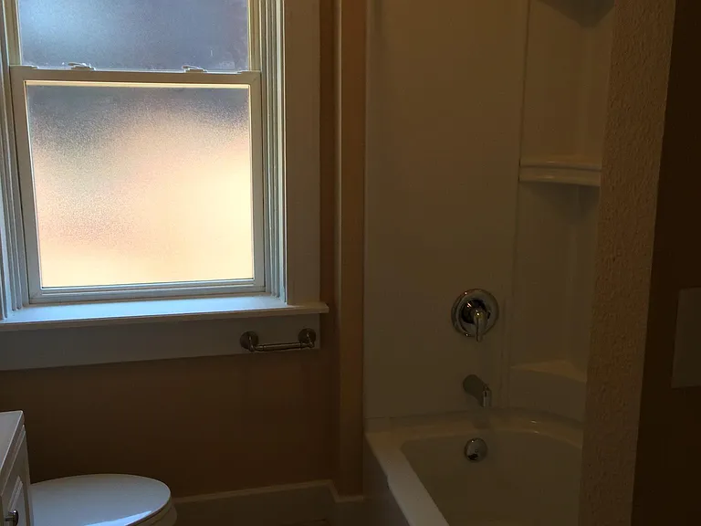 721 Westgate Ave — Photo 18