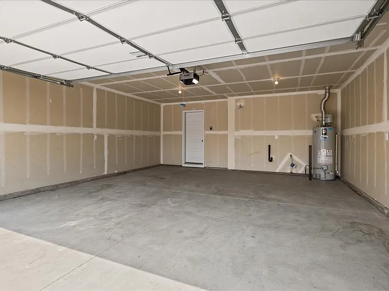 5032 W White Birch St — Photo 32
