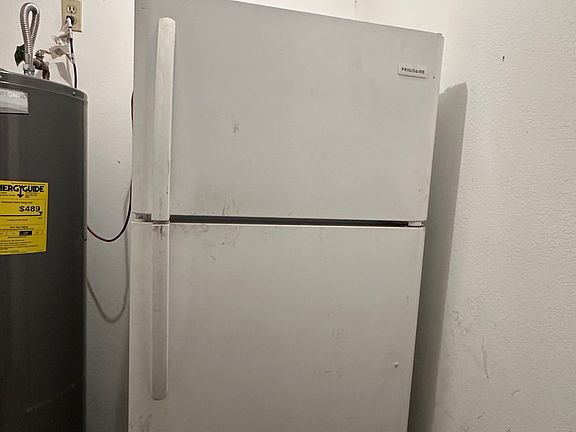 5th image of 2902 E Diamond Ave