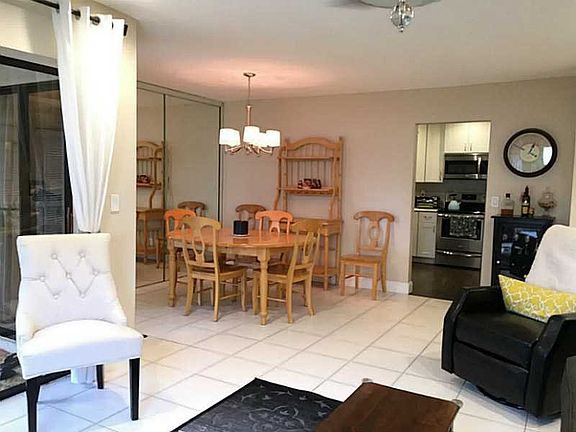 5th image of 3553 NW 35th St #1618