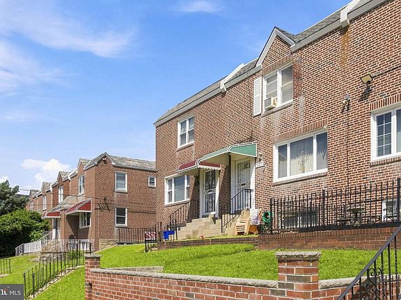 3rd image of 6617 W Girard Ave