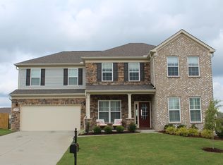 1006 Mayhaw Ln, Hendersonville, TN 37075