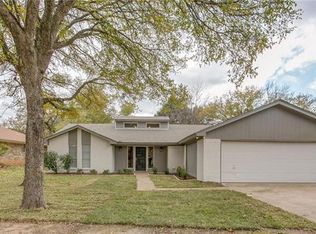 1024 Westminster Ln, Mansfield, TX 76063