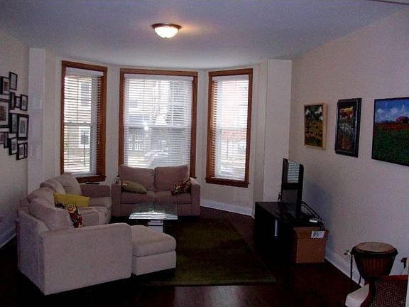 3rd image of 1635 N Rockwell St #1