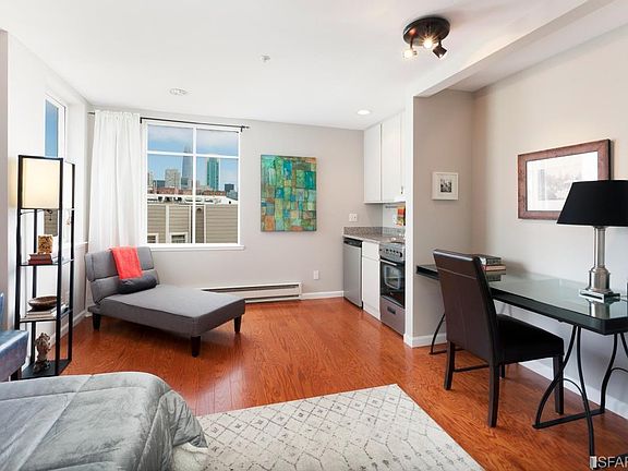 4th image of 195 7th St #407