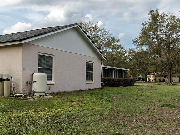 3rd image of 7718 Lake Andrea Cir