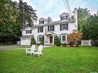 170 Remington Rd, Manhasset, NY 11030