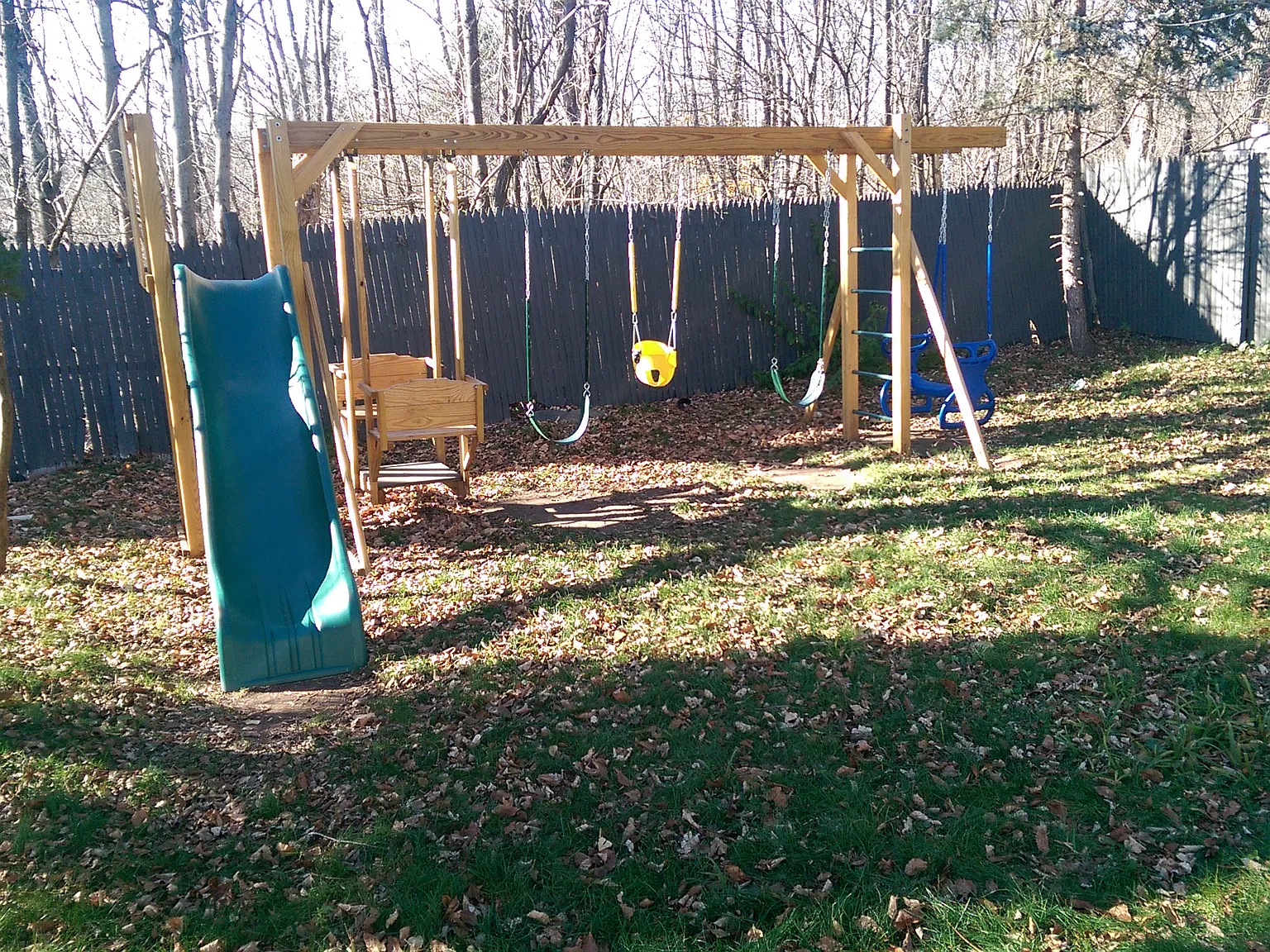3 bed, 1192 sqft, $2,000 — Photo 1