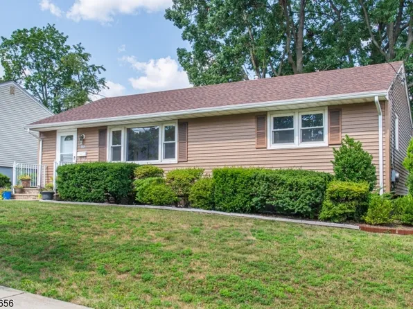 115 Susan Ct, Clifton City, NJ 07012