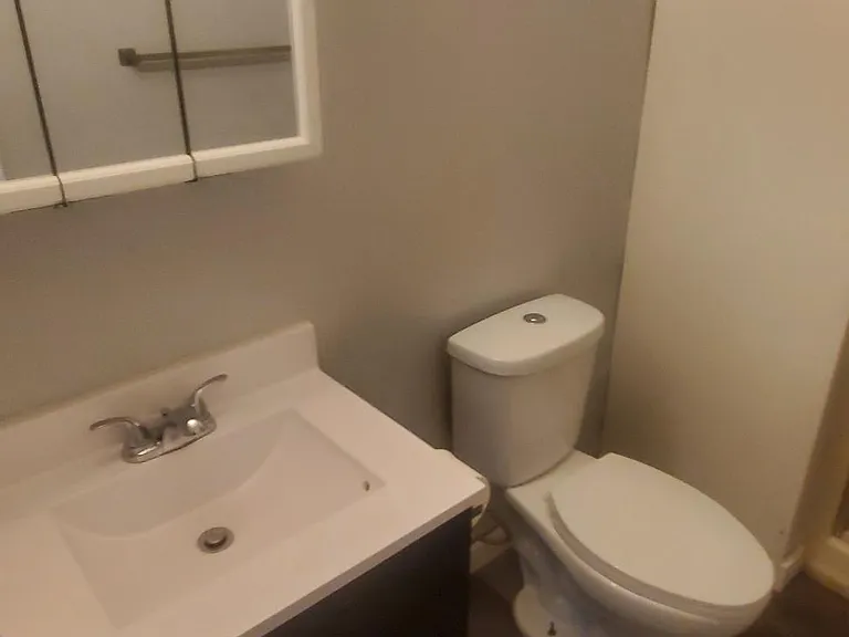 1112 Liberty St #3 — Photo 8