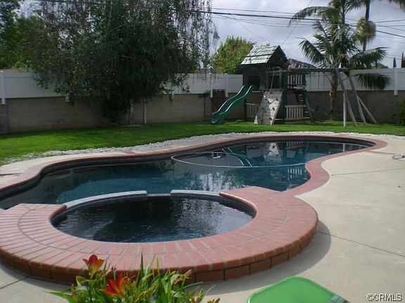 5th image of 11772 Clover Ln